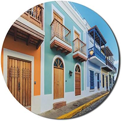 Подложка за мишка Пуерто Рико за компютри, на Улица в Старата част на Сан Хуан с Цветни Къщи на брега на морето Карибската архитектура,
