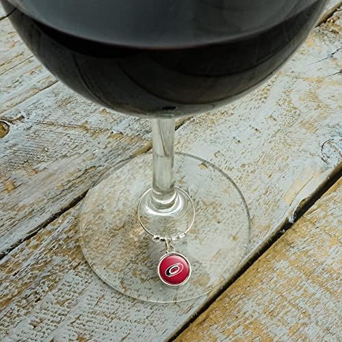 Маркер за напитки с логото на Carolina Hurricanes Wine Glass Charm
